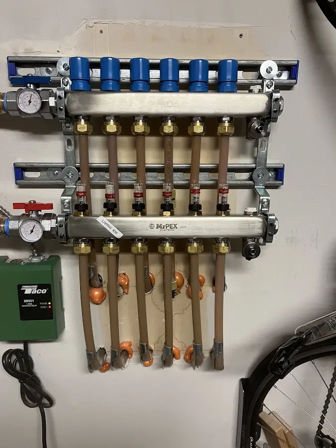 Plumber performing Leak Detection at a residential property in Robinson